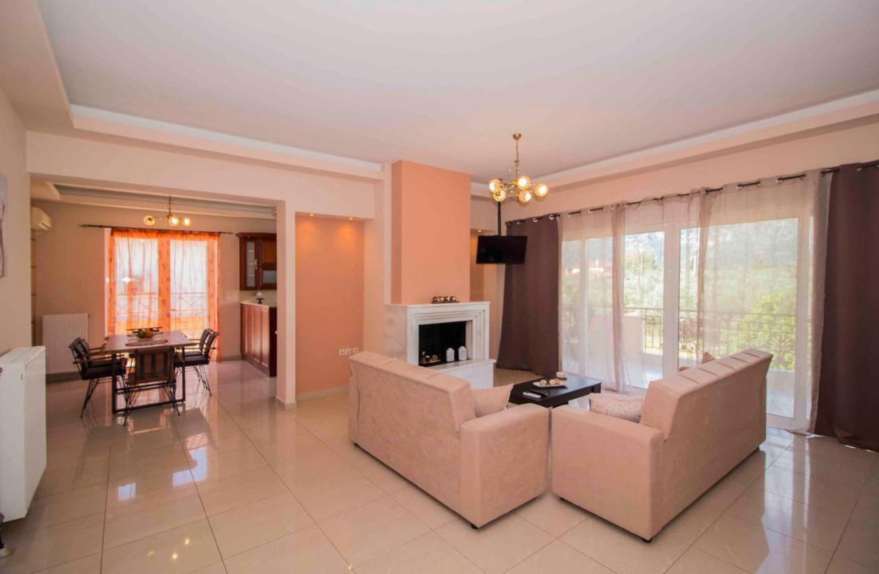 Camares Home Sparta Exterior foto